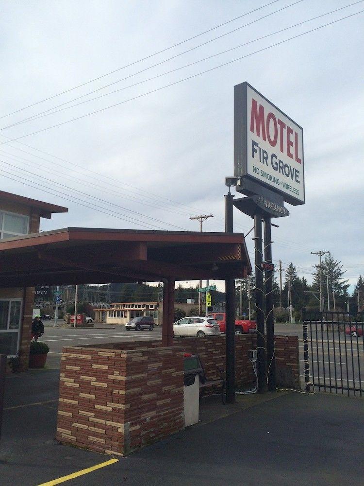 Fir Grove Motel Reedsport Esterno foto